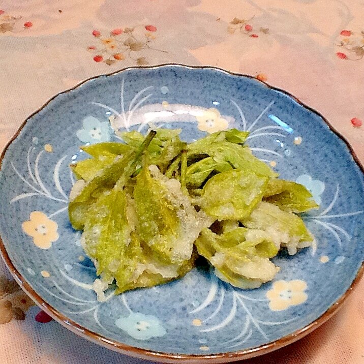 春 柿の葉の天ぷら レシピ 作り方 By Hanako0766 楽天レシピ 春 柿の葉の天ぷら レシピ 作り方 By Hanako0766 楽天レシピ